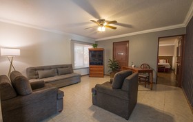 Del Marqués Hotel & Suites