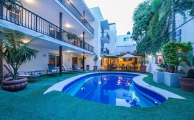 Del Marqués Hotel & Suites