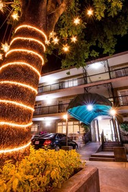 Del Marqués Hotel & Suites