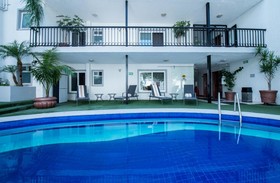 Del Marqués Hotel & Suites