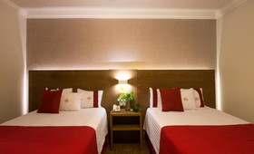 Del Marqués Hotel & Suites