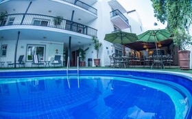 Del Marqués Hotel & Suites