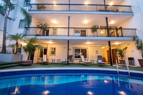 Del Marqués Hotel & Suites