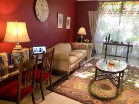 Dickinson Guest House