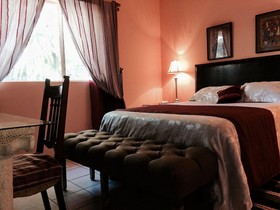Dickinson Guest House
