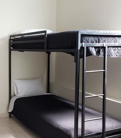 Grand Isitia Hostel