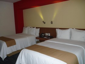 Holiday Inn Express Guadalajara Expo