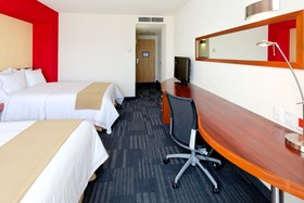 Holiday Inn Express Guadalajara Expo