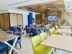 Holiday Inn Express Guadalajara Vallarta Poniente
