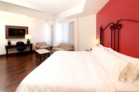 Holiday Inn Hotel & Suites Guadalajara Centro Historico