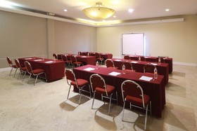 Holiday Inn Hotel & Suites Guadalajara Centro Historico