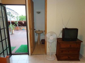 Hostel Bedsntravel