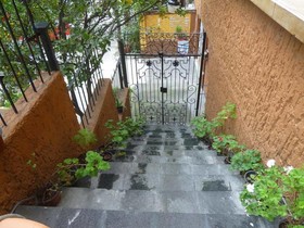 Hostel Bedsntravel