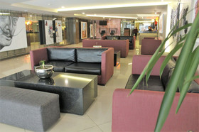 Hotel Dali Plaza