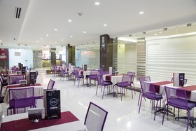 Hotel Dali Plaza