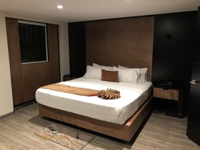 Hotel Dali Plaza