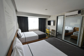 Hotel Perla Central