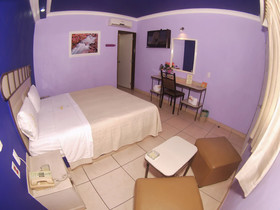 Hotel Plaza Bandera