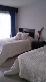 Hotel Suites del Real