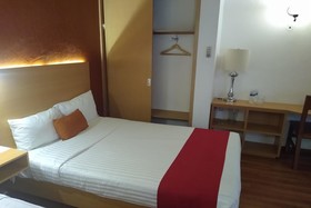 Hotel Villa de Sol Expo