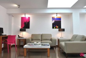 Hotel y Tú