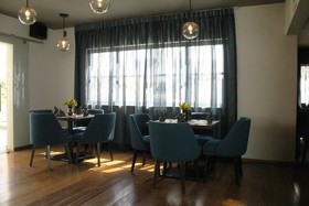 Love It Signature Hotel