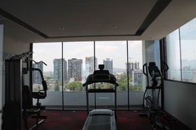 Love It Signature Hotel