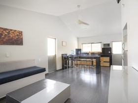 Luna Aqua Villas