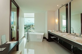 NH Collection Guadalajara Providencia