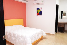 Nora Hotel & Co living