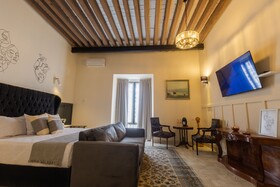 Palpatio Hotel
