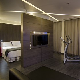 Ramada Encore by Wyndham Guadalajara Sur