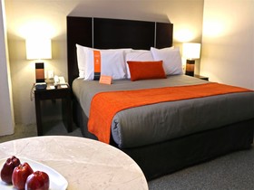 Hotel Plaza Génova Centro