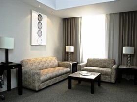 Hotel Plaza Génova Centro