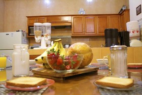 Residencia Los Angeles B&B