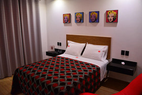 Six Hotel
