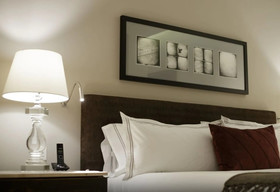 Square Small Luxury Hotel