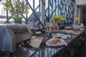 Square Small Luxury Hotel