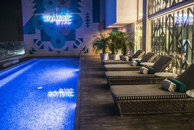 Square Small Luxury Hotel