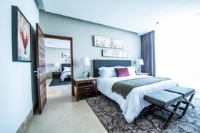 Square Small Luxury Hotel