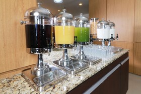 Staybridge Suites Guadalajara Expo