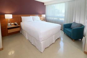 Staybridge Suites Guadalajara Expo
