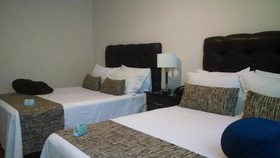 Suites Country Club