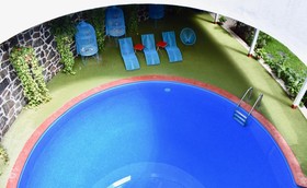 Suites Country Club