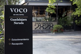 voco Guadalajara Neruda
