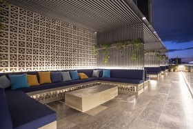 voco Guadalajara Neruda
