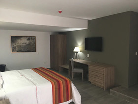 Hangar Inn Guadalajara Aeropuerto