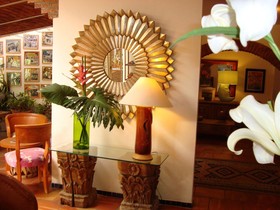 Casa Tlaquepaque Galeria
