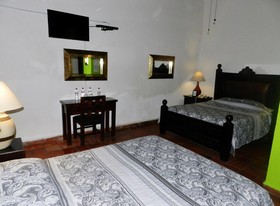 Hotel Rosa Morada Bed and Breakfast