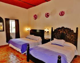 Hotel Rosa Morada Bed and Breakfast